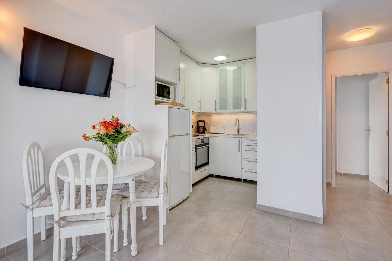 Frontline Ocean View Apartment Los Cristianos Лос Кристианос Экстерьер фото